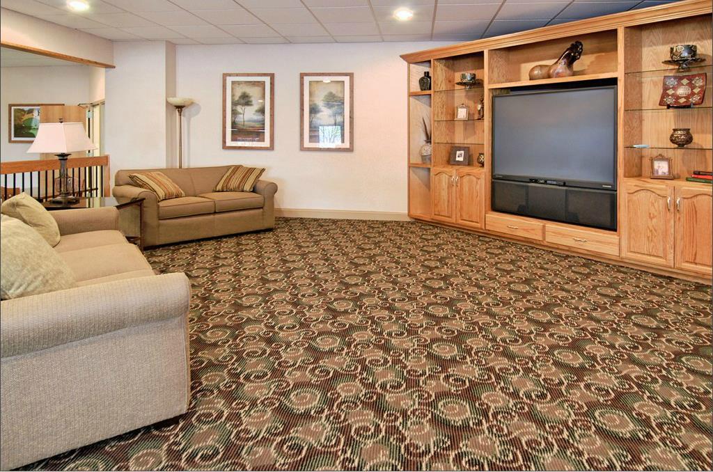 Best Western Crossroads Of The Bluffs Council Bluffs Interior photo